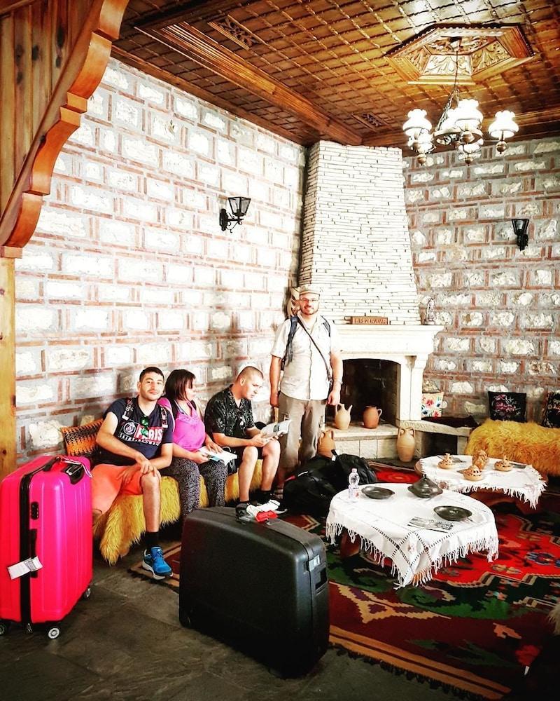 Hotel Berati المظهر الخارجي الصورة
